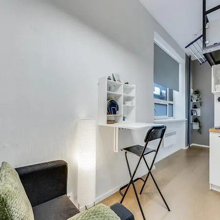 Modern Loft In Center *