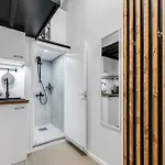 Διαμέρισμα Modern Loft In Center *